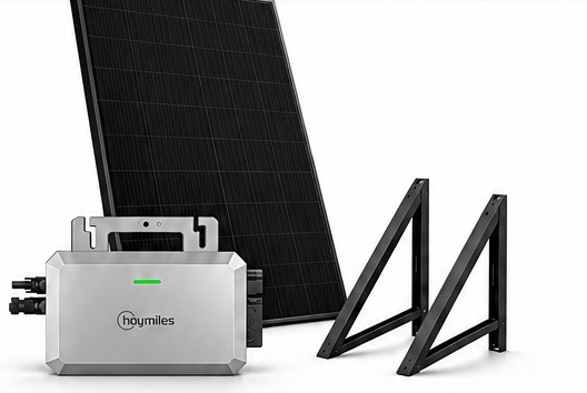 465W plug-in solar kit: one black solar panel, a Hoymiles microinverter and two mounting brackets